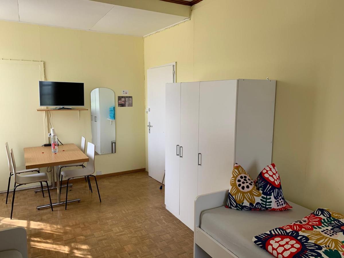 Hotel Schonbrunnen Münchenbuchsee Extérieur photo
