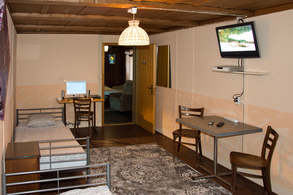 Hotel Schonbrunnen Münchenbuchsee Extérieur photo