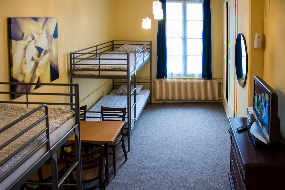 Hotel Schonbrunnen Münchenbuchsee Extérieur photo